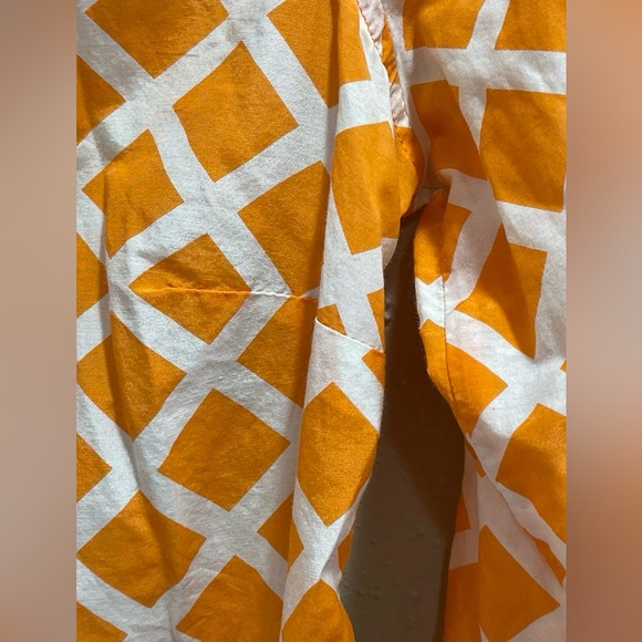 JC Penney Women's Orange White Lattice Pattern Long Sleeve Shirt Top Blouse; MP - Picture 6 of 8